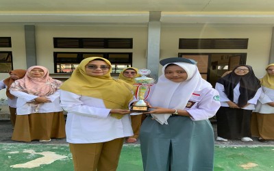 Alhamdulillah Siswa kita yang bernama Anisa Fitriani  telah meraih Juara 2 (Dua) Ajang FLS2N  Bidang Tari Kreasi Tingkat Kabupaten